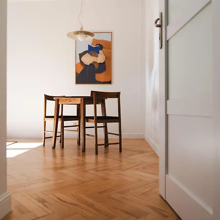 Modern Spot גדינייה